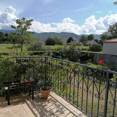 Bed & Breakfast Les Fontaines Aussillon