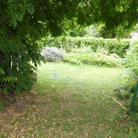 Bed & Breakfast Les Fontaines Aussillon